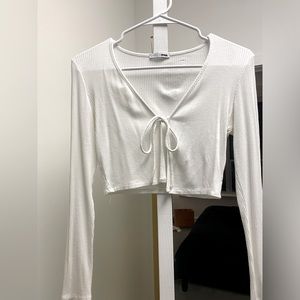 FASHION NOVA - Tie Front Long Sleeve Crop Top, White, Size Small